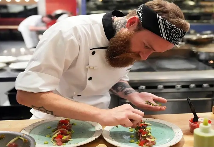 What happened to Jonathan from hell's kitchen?