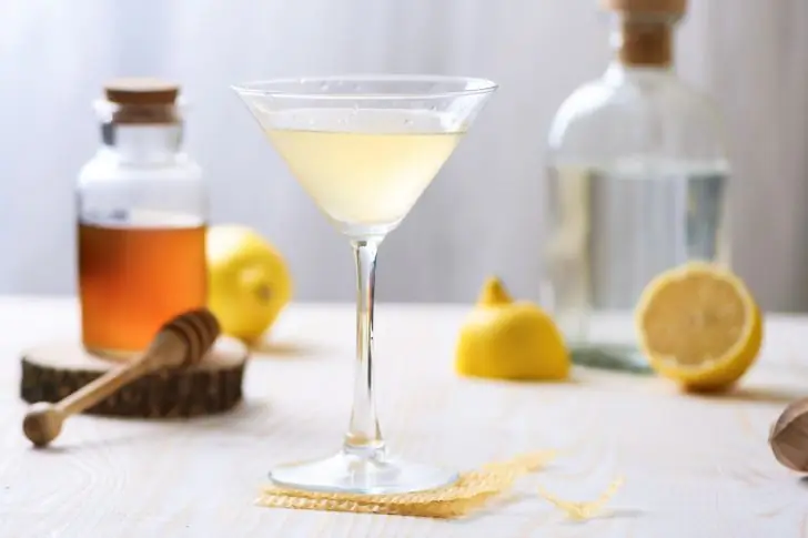 how to craft bees knees recipe