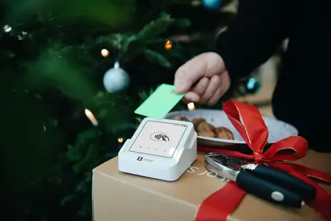 Want to Make Financial Gifts? Here’s What You Should Consider